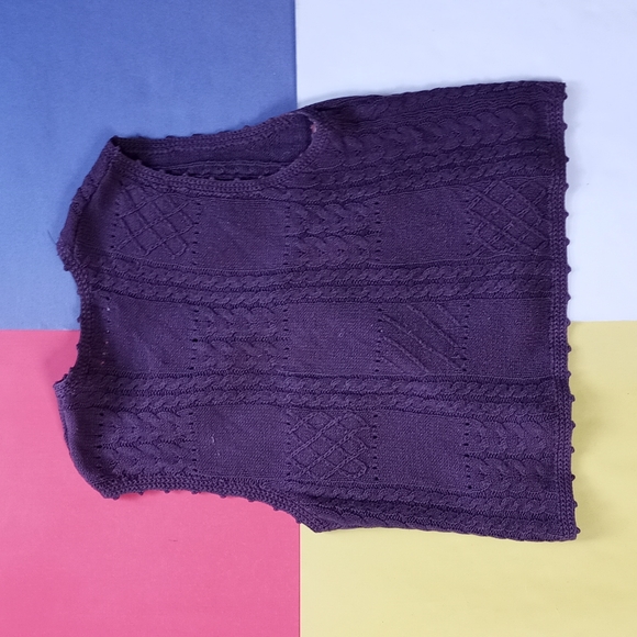 Vintage Women’s Hand Embroidered Floral Vest - Picture 7 of 7